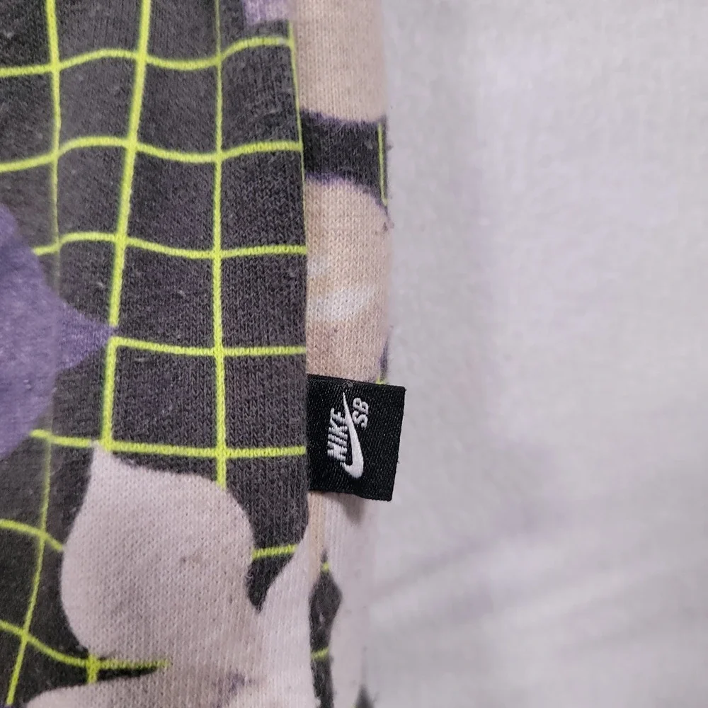 Nike SB Men Hoodie Small Floral Grid‎ Purple Skate Pullover